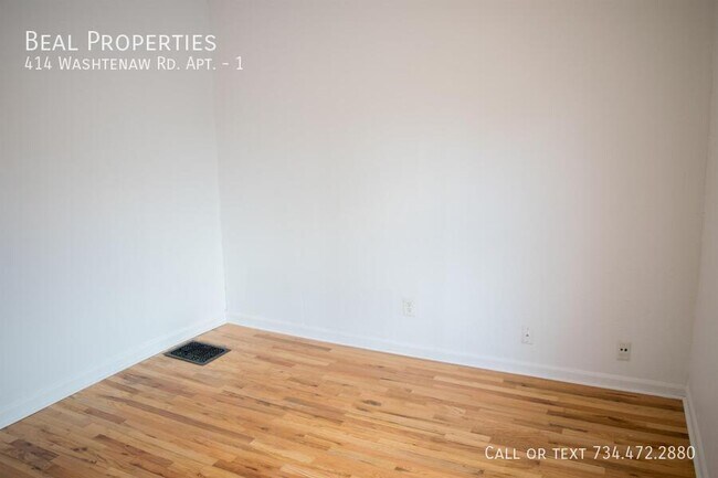 Foto del edificio - 414 Washtenaw Ave