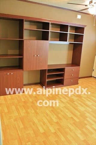 Foto del edificio - 657 NW Garswood Ter