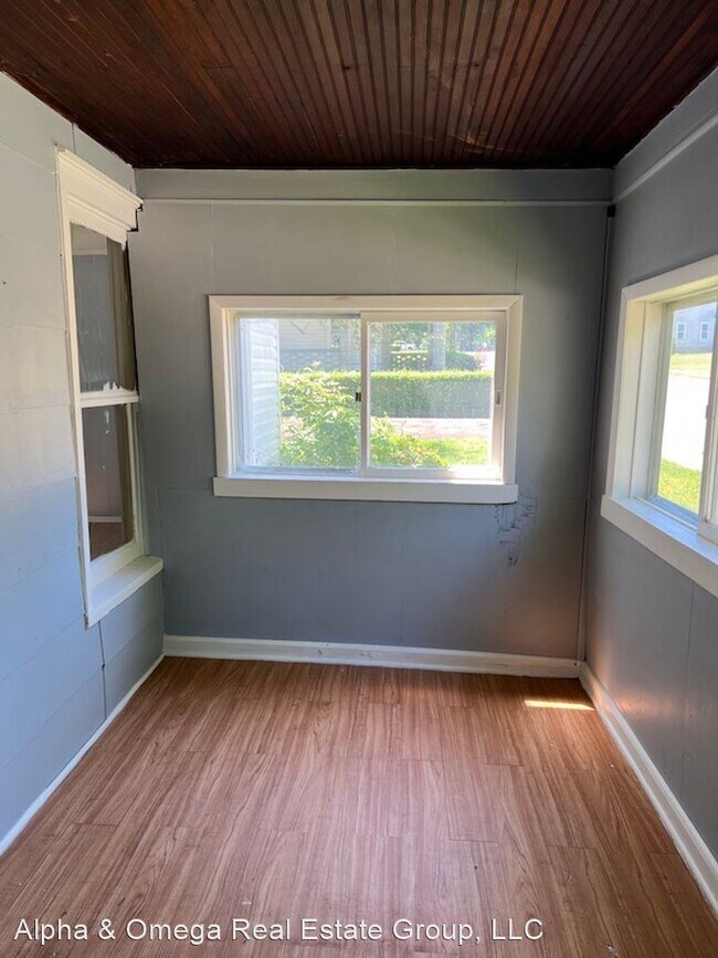 Building Photo - 4 br, 1 bath House - 347 Altamont