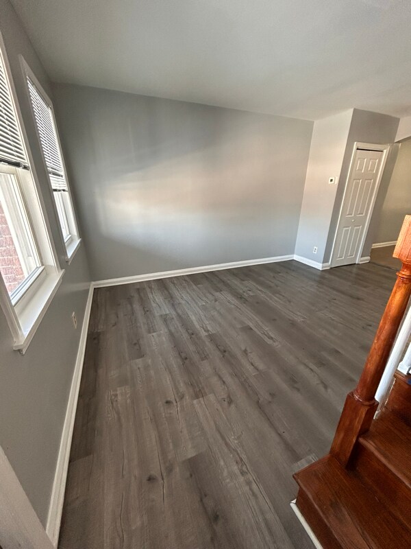 Foto del edificio - 6911 Gough St