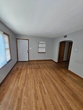 Building Photo - 3925 N 41st St