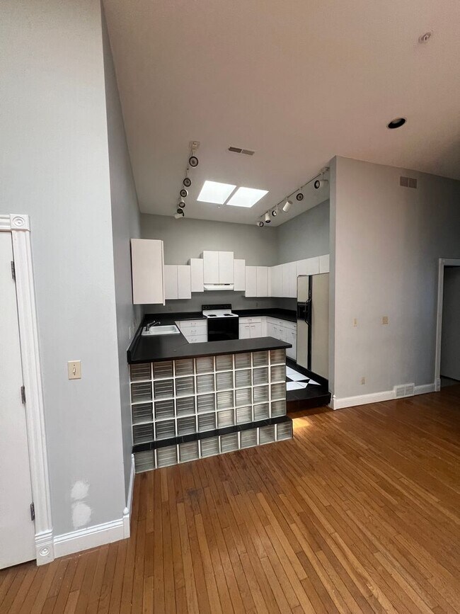 Foto del edificio - 628 Sycamore St