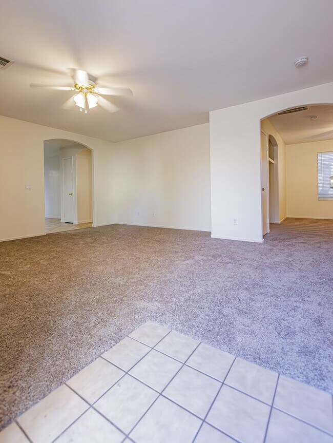 Foto del edificio - 1 Story home located in Southern Highlands.