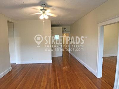 Foto del edificio - 2 bedroom in Brookline MA 02445