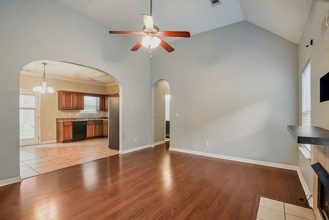 Building Photo - 2742 Oxmoor Way
