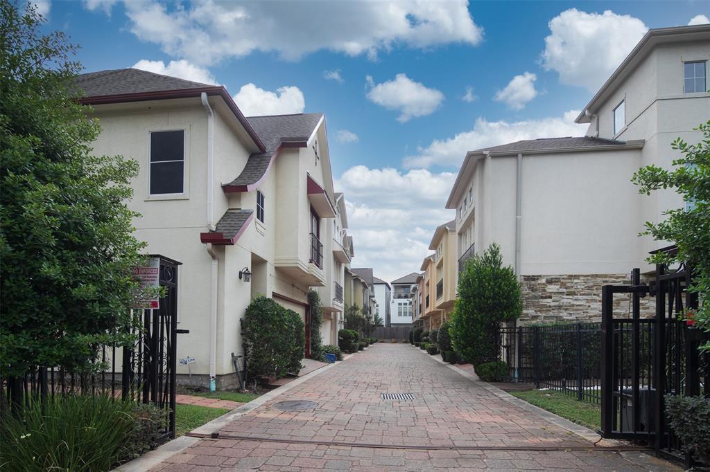 Foto principal - 2804 Sherwin St