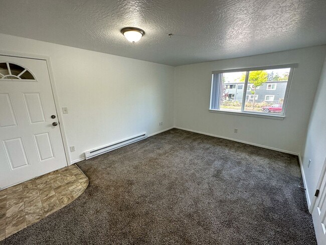 Foto del edificio - 3446-3462-3462 Hadley St NE