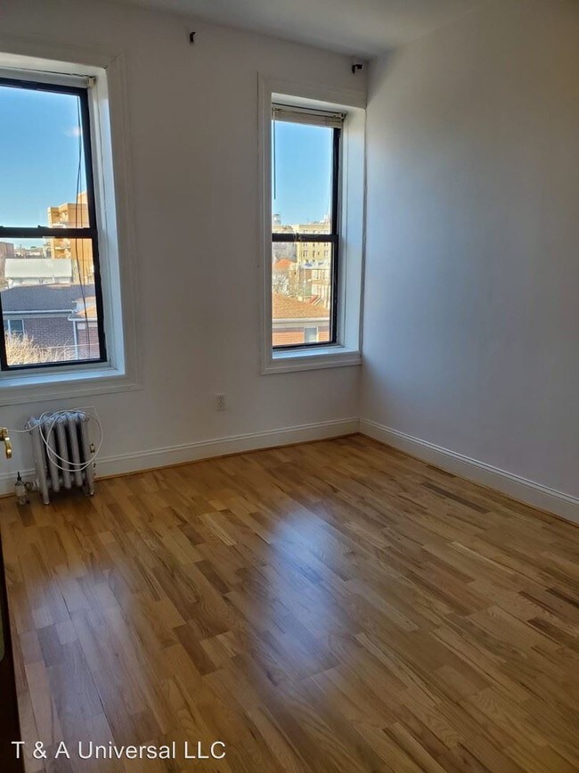 Foto del edificio - 738 Ocean View Ave