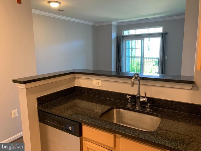 Foto del edificio - 1-bedroom, 1-bath condo in The Grove at Ar...