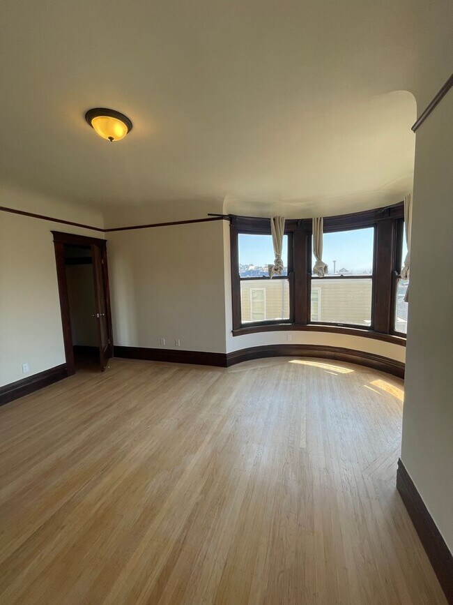 Foto del edificio - 111 Cypress St