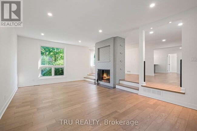 Building Photo - 12 Apache Crescent