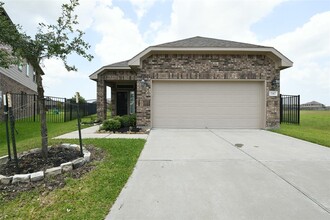 Building Photo - 2142 Open Prairie Dr