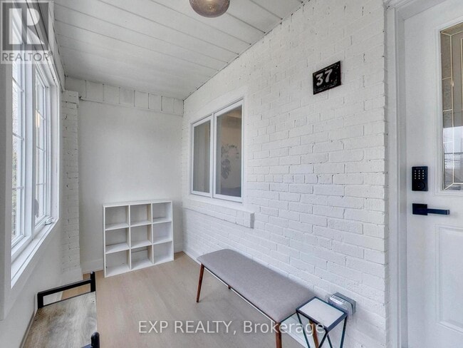 Building Photo - 37 Gilbert Ave