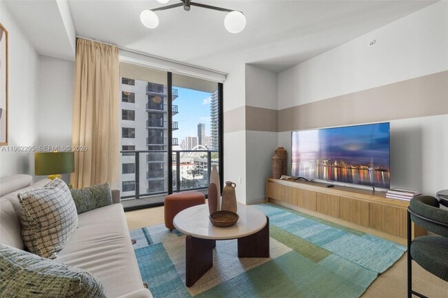 Foto del edificio - 11 NE 6th St