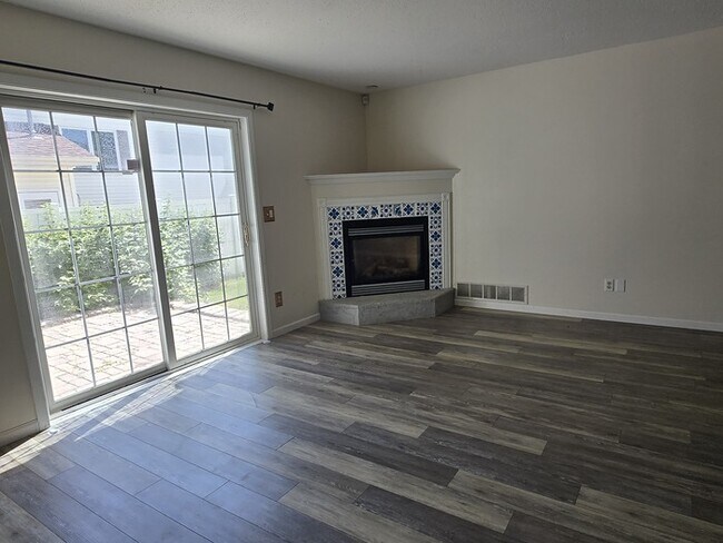 Foto del edificio - 5093 W Elm Ct