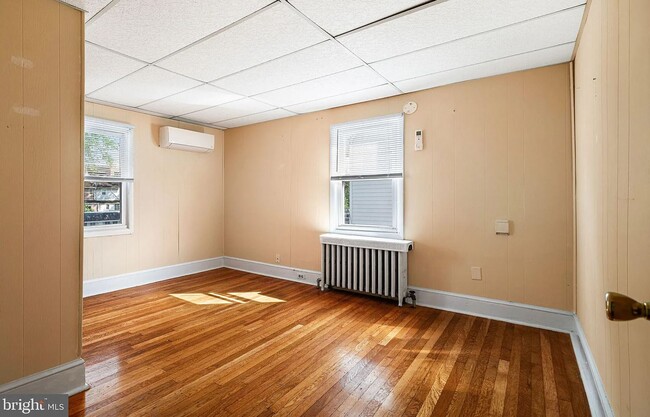 Building Photo - 23 S Merion Ave