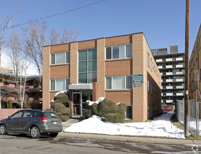 Primary Photo - Dexter Apartments