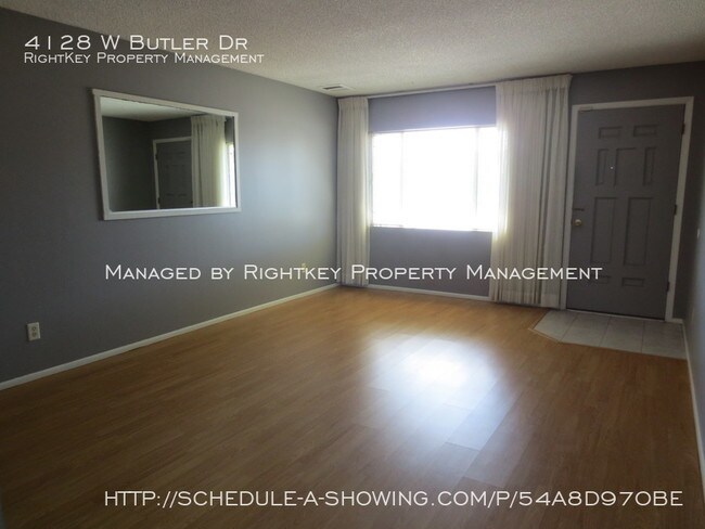 Building Photo - IMMACULATE HOME WITH AMAZING YARD!!