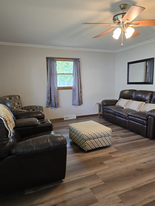 Foto del edificio - 220 8th St NE