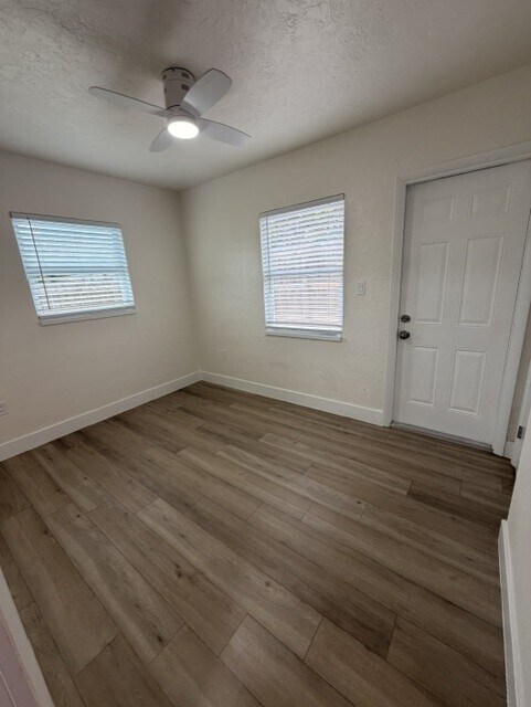 Foto del edificio - 525 Morrison Ave
