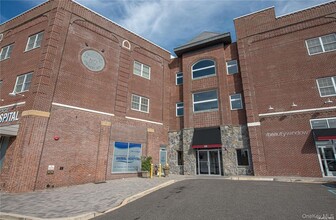 Building Photo - 50 Stewart Ave