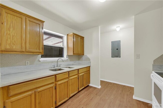 Foto del edificio - 17 Linda Vista St