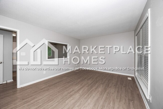 Foto del edificio - 4028 Sewall Dr SW
