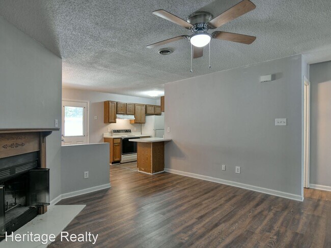 Building Photo - 2 br, 2 bath House - 929 Chip Cove Ln