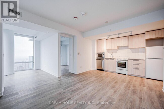 Photo du bâtiment - 501 Yonge St