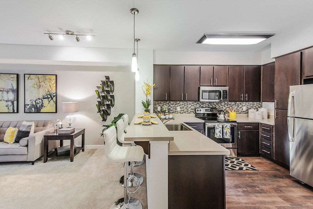 Emme Apartments at 6350 Christie Ave Emeryville, CA