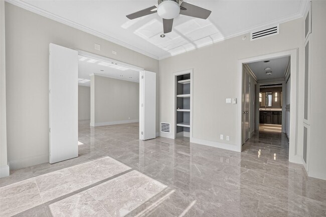 Foto del edificio - 5110 San Felipe St
