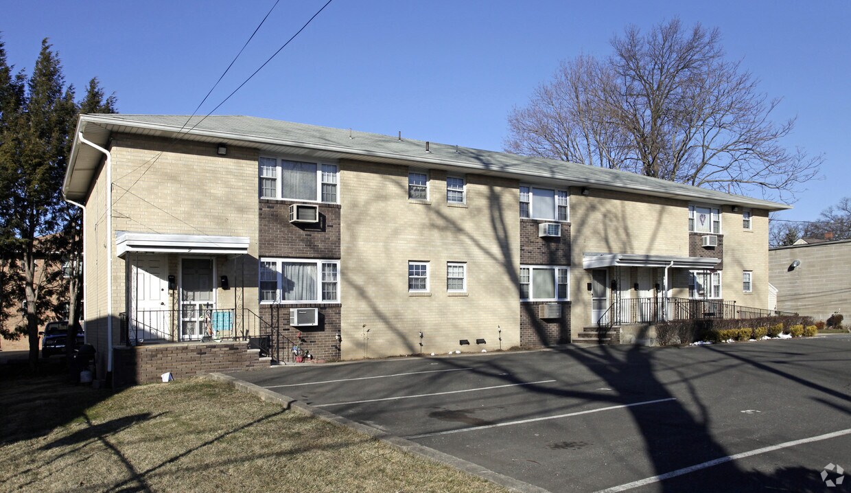 9 Ashley Pl, Hawthorne, NJ 07506 Apartments in Hawthorne, NJ