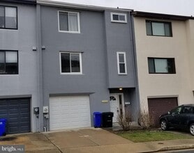 Building Photo - 1923 N Woodley St