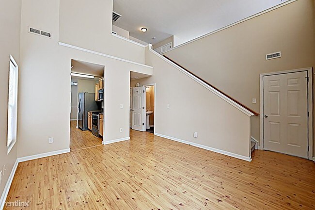 Building Photo - 1782 Red Bird Cir SE