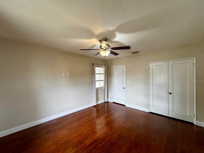 Foto del edificio - 317 28th St