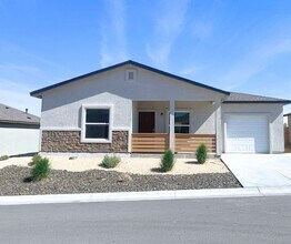 Building Photo - 5363 Crst Cv Dr