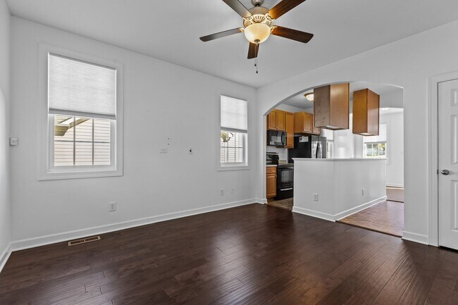 Foto del edificio - Gorgeous 3 Bedroom Home in Downtown Raleig...