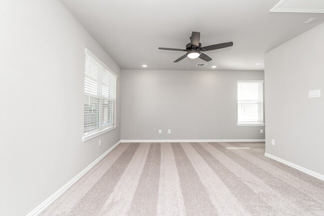 Foto del edificio - 27106 Bahia Grove Dr