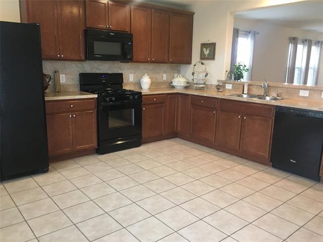 Building Photo - 1571 Faldo Ct