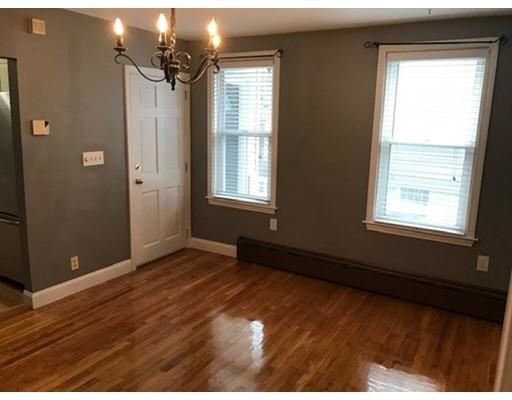 Primary Photo - 346 Maple St