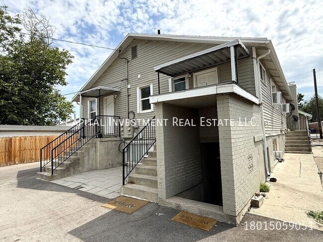Foto del edificio - 3708 McCall St E