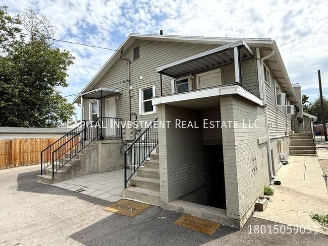 Photo - 3708 S McCall St-4 Apartment