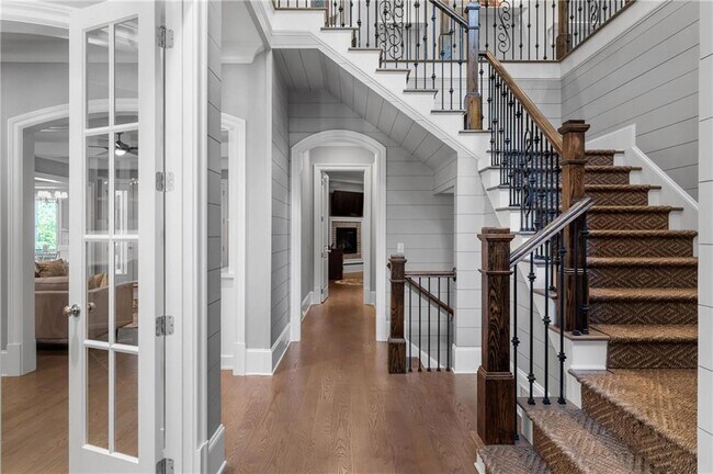 Foto del edificio - 1685 Mt Paran Rd NW