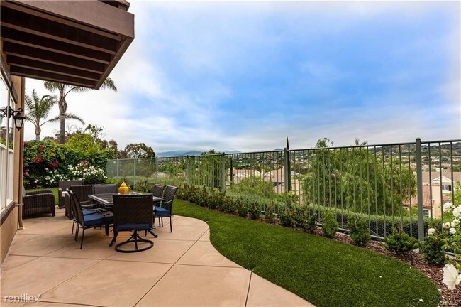 Building Photo - 4 br, 3 bath House - 16 Sagitta Way