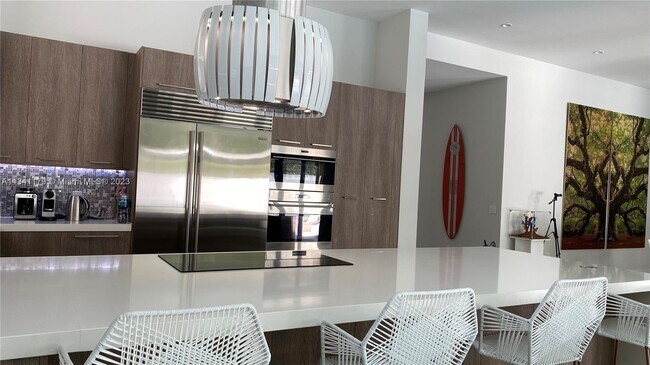 Foto del edificio - 2472 Inagua Ave
