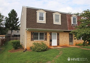 Building Photo - 412 Northfield Ct
