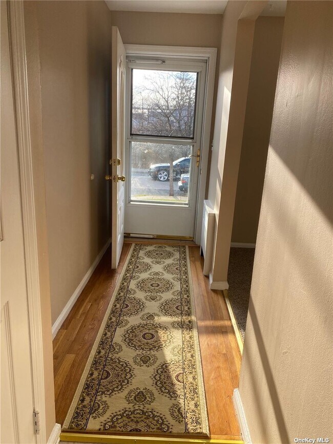 Foto del edificio - 205 Forest Ave