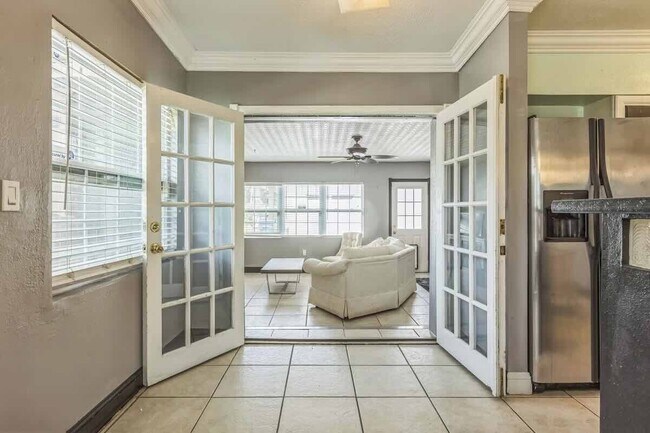 Foto del edificio - 911 26th St Ct E