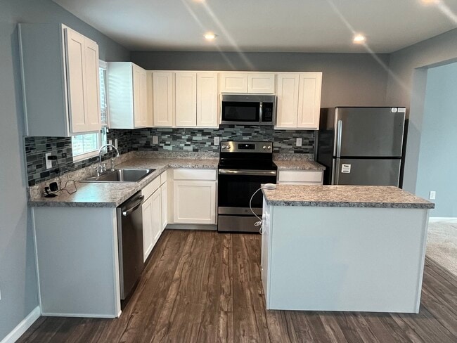 Building Photo - 124 Wye Oak Dr