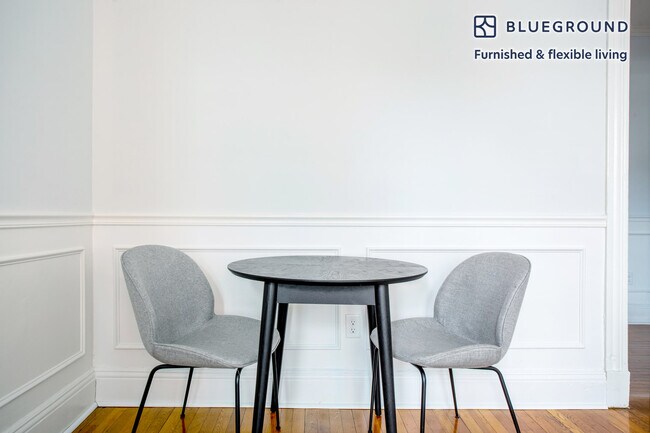 Building Photo - 49 Worthington St